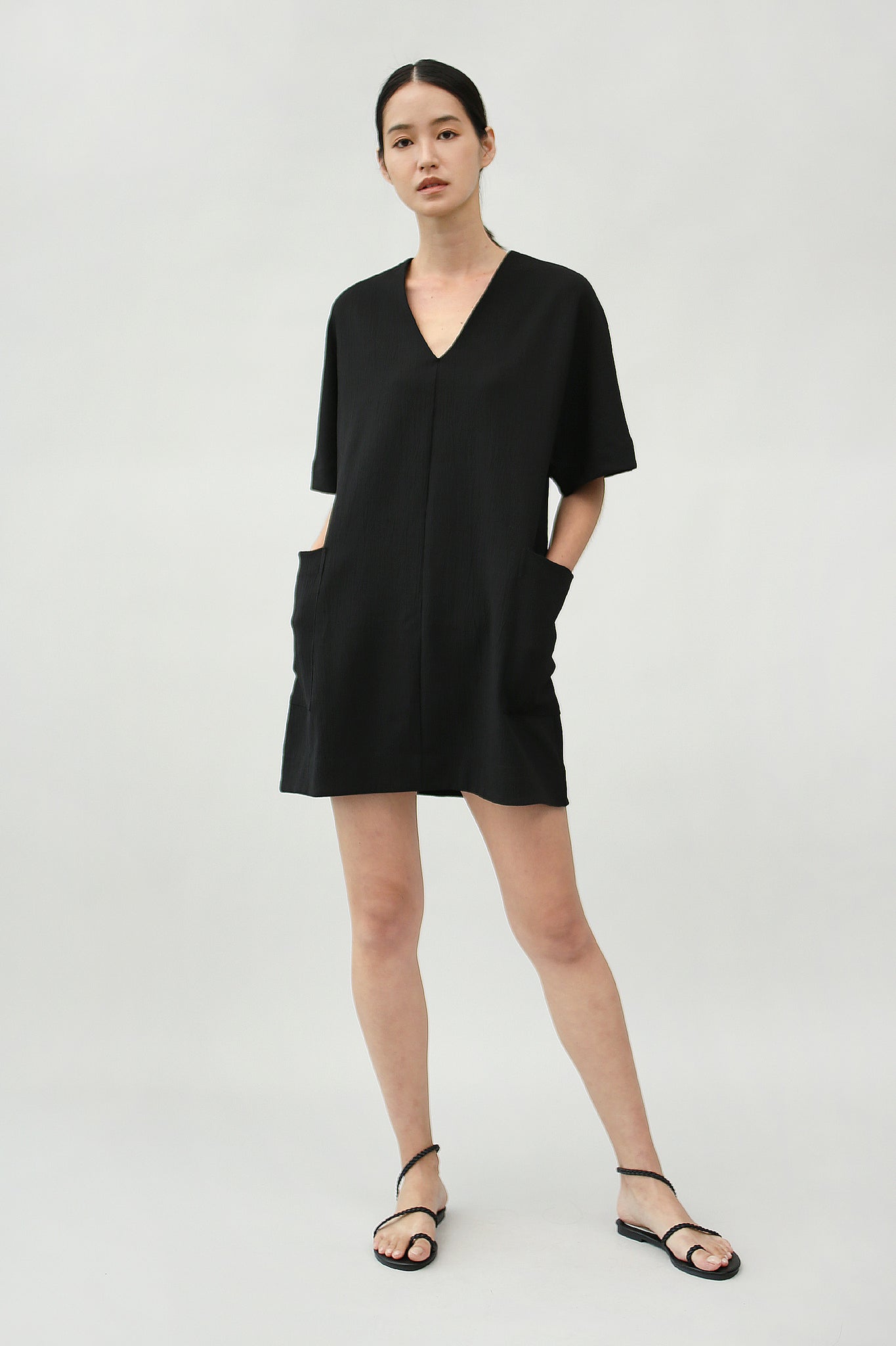 Muni Textured Shift Dress - Black