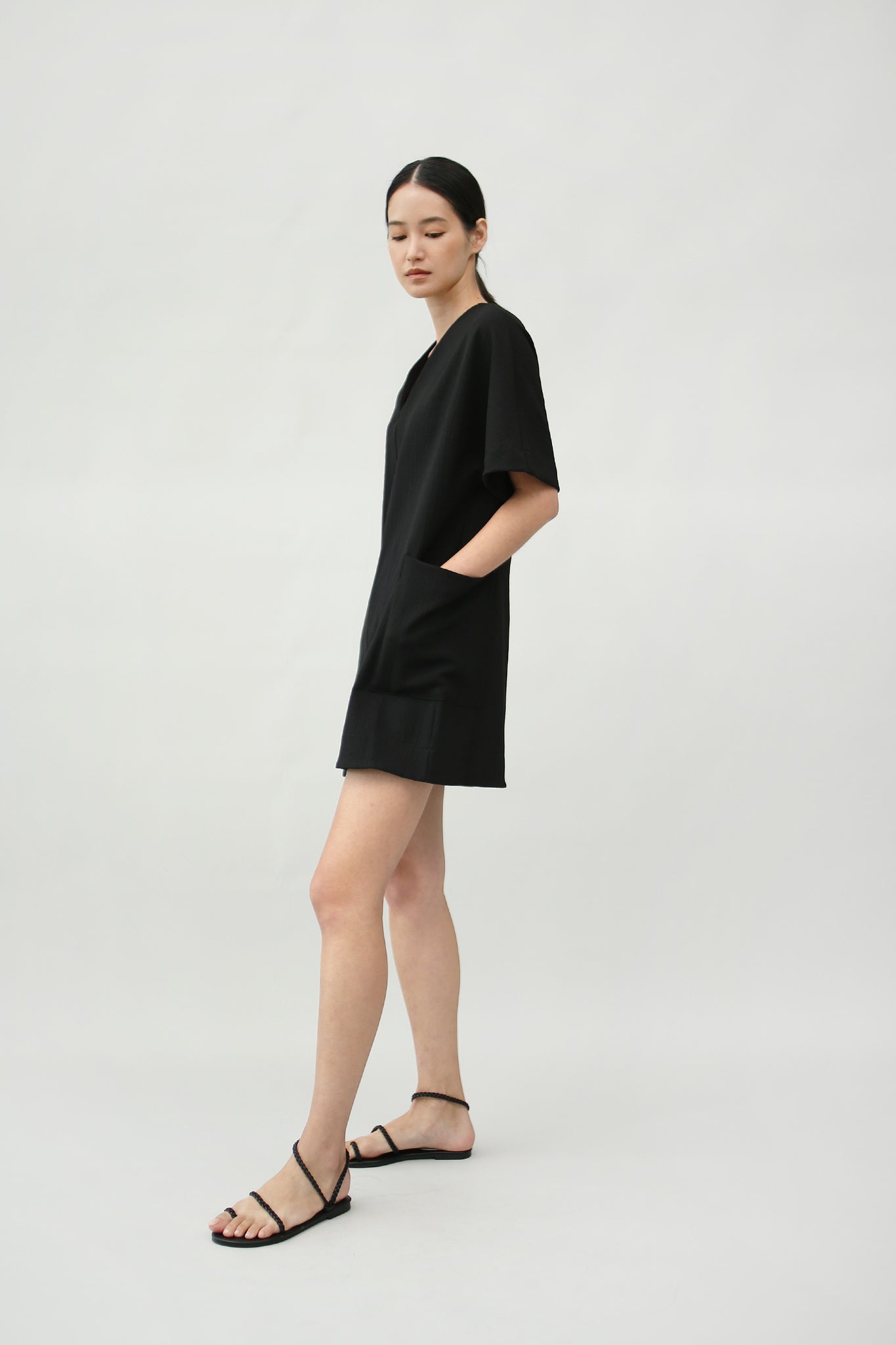 Muni Textured Shift Dress - Black